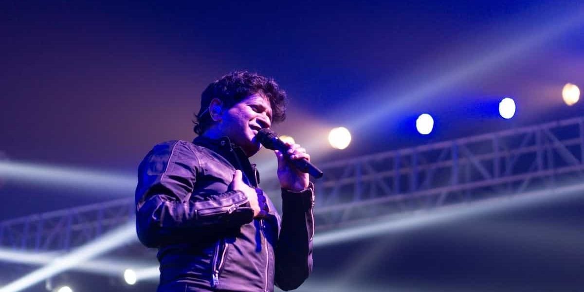 Singer Krishnakumar Kunnath (KK) passes away: बॉलीवुड के सबसे लोकप्रिय गायक कृष्णकुमार कुनाथ 'केके' का मंगलवार को कोलकाता में निधन हो