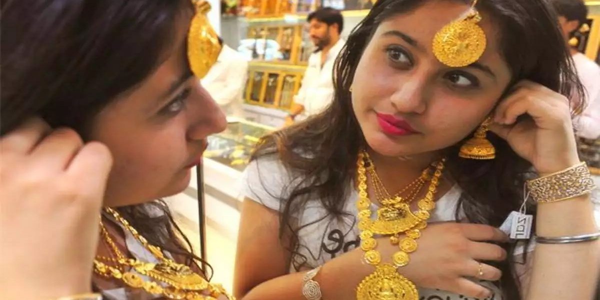 Gold Silver Price: अचानक चढ़ा गया सोने का भाव, चांदी की कीमतों में भी उछाल