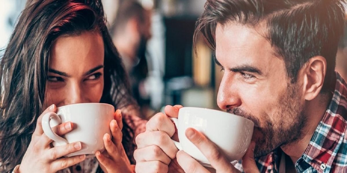 Coffee Side Effects: कॉफी पीने का शौक स्वास्थ्य के लिए हानिकारक