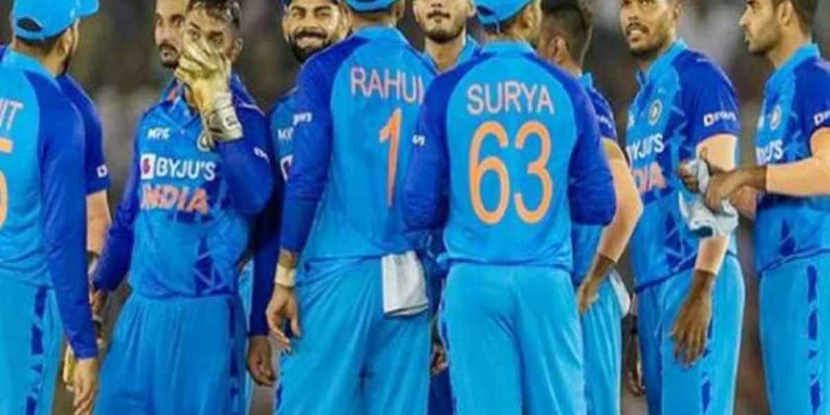 IND vs AUS: ऑस्ट्रेलिया के खिलाफ पहले टी20 में टीम इंडिया की करारी हार