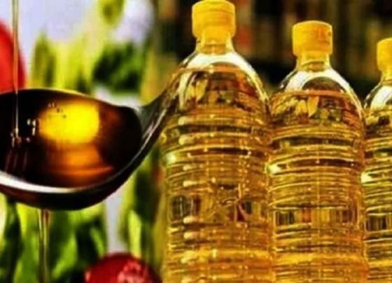 Today Mustard Oil Price: खाद्य तेल की कीमतों में आई भारी गिरावट