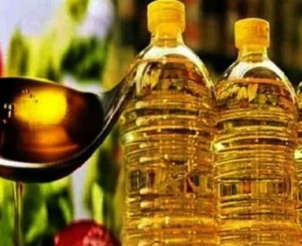 Today Mustard Oil Price: खाद्य तेल की कीमतों में आई भारी गिरावट