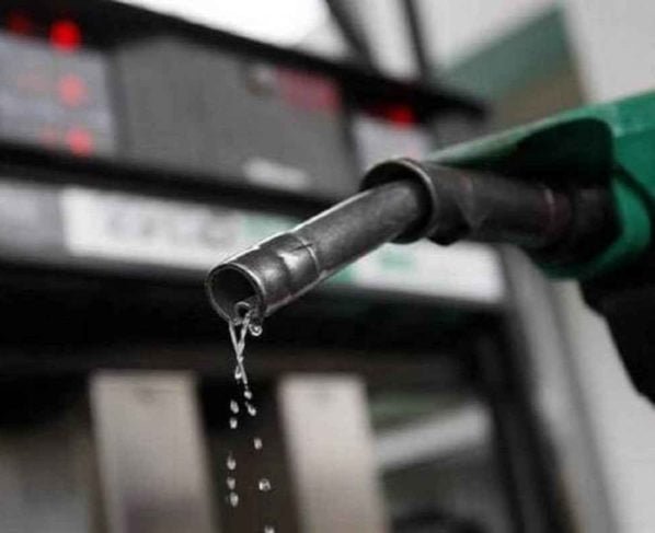 Today Petrol Diesel Price: दिल्ली में 96 रुपये लीटर मिल रहा पेट्रोल
