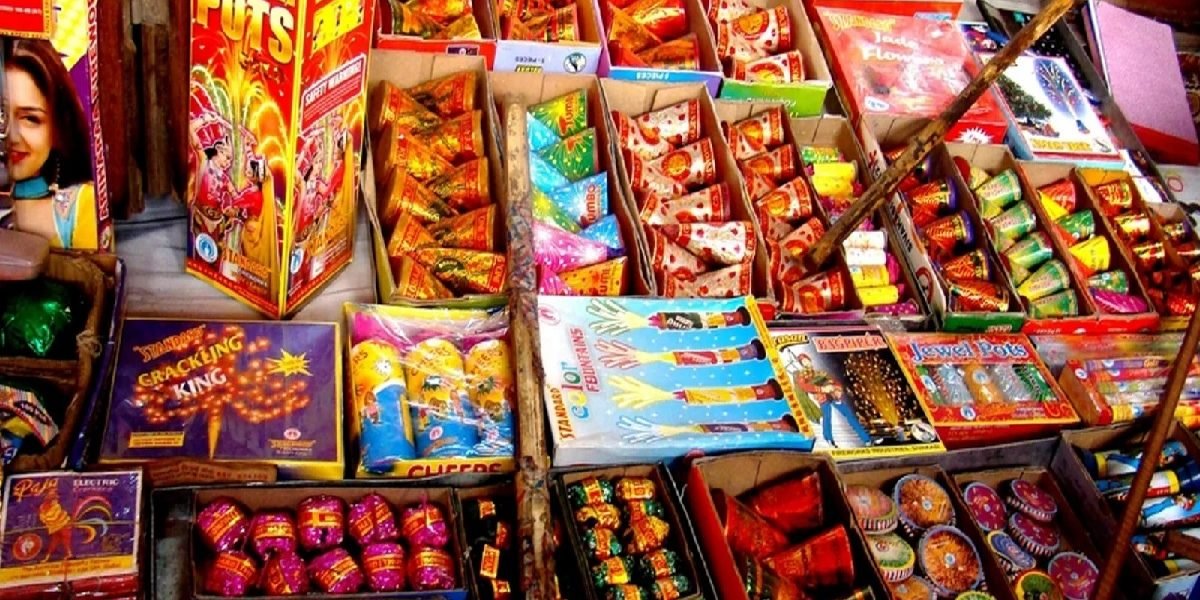 Firecrackers banned in Delhi: पटाखों के बिना ही दिल्ली में मनेगी दिवाली