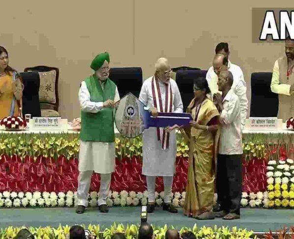 Narendra Modi EWS फ्लैट्स