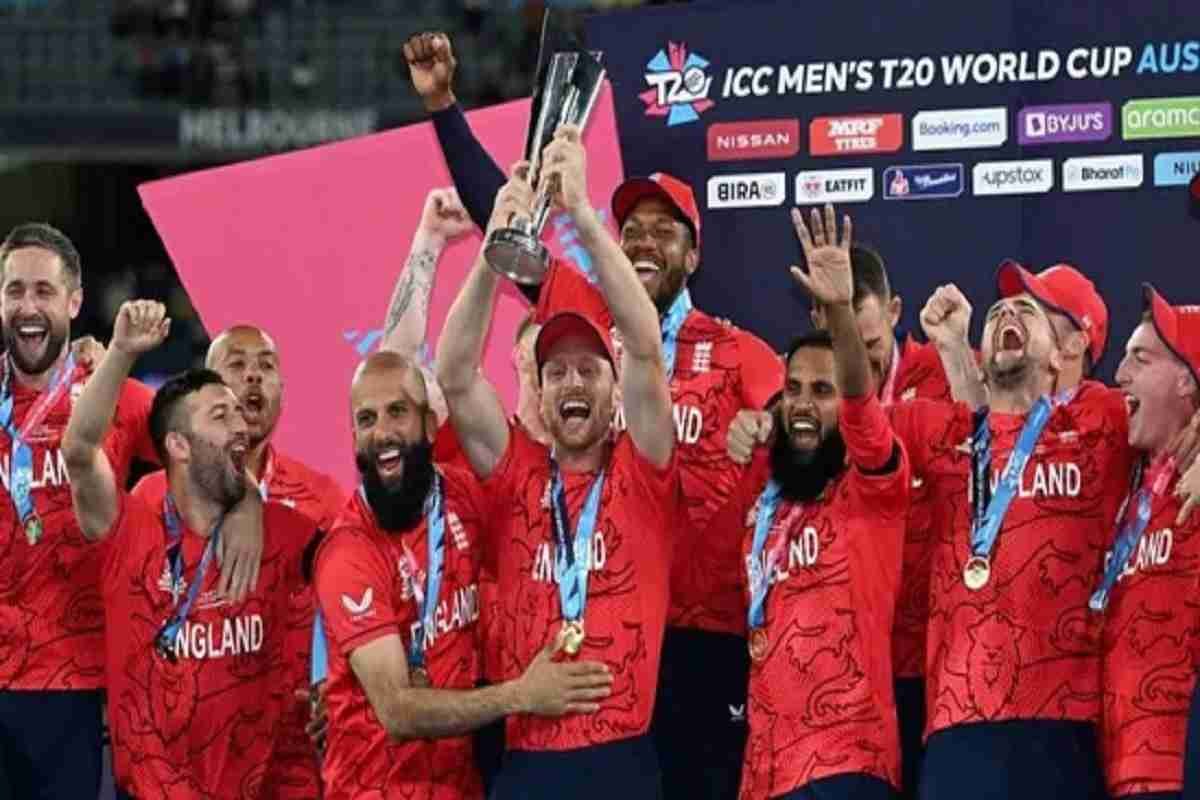 PAK V ENG: पाकिस्तान को हराकर दूसरी बार टी20 वर्ल्ड चैंपियन बनी इंग्लैंड, क्रिकेट के इतिहास में दर्ज किया अनोखा रिकॉर्ड