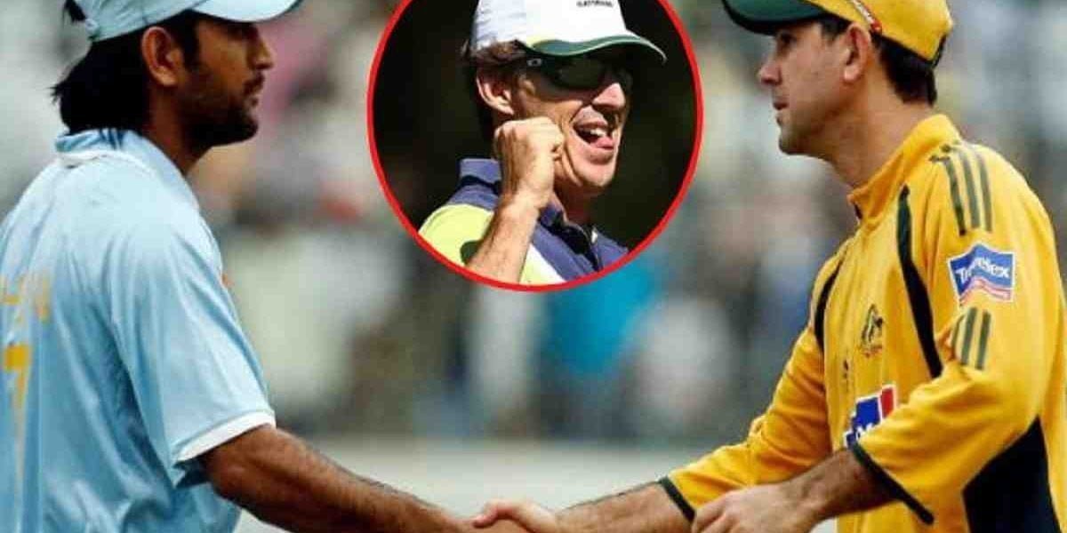 MS Dhoni, Ricky Ponting and Brad Hogg